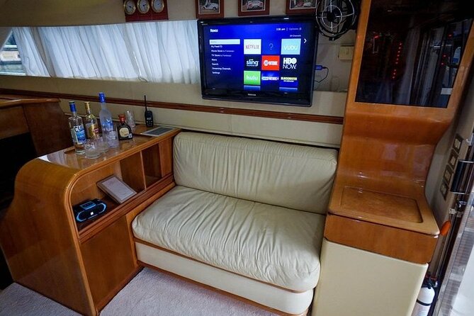 3 Hour Xpu-Ha - 47' Azimut, Tulum, Playa del Carmen, Riviera Maya - Who This Yacht Charter Fits Best (And Who Should Rethink It)