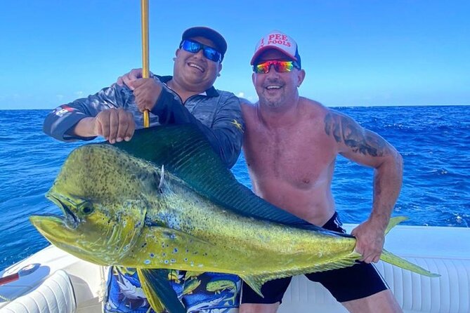 4 Hour Private Fishing Tour in Puerto Aventuras Riviera Maya - Stop on the water: the Riviera Maya fishing session