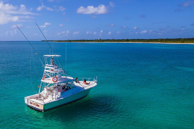 4 Hour Private Fishing Tour in Puerto Aventuras Riviera Maya - What’s included: tackle, bait, snacks, and the fishing setup