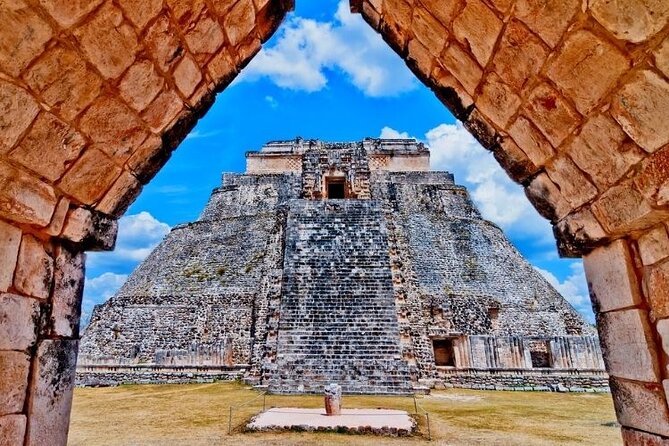 5-Day Riviera Maya and Yucatan Tour, Mexico - Day 4: Chichén Itzá, Oxman Cenote, and a night in Valladolid