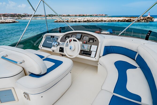 8-Hour Private 50' Azimut 2-Stop Tour to Cozumel Beach w/Food, Drinks & Snorkel - The El Cielo leg: turquoise shallows you can actually enjoy