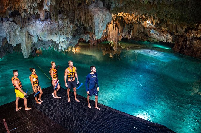 Akumal Cenote Swimming and Snorkeling from Cancun & Costa Mujeres - Stop 3: Punta Venado Beach Club lunch break in Playa del Carmen