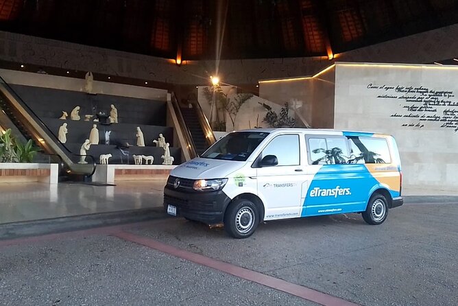 Akumal Private Transportation From-To Cancun Airport - Driver Service Level: Courtesy, Safety, and Useful Talk