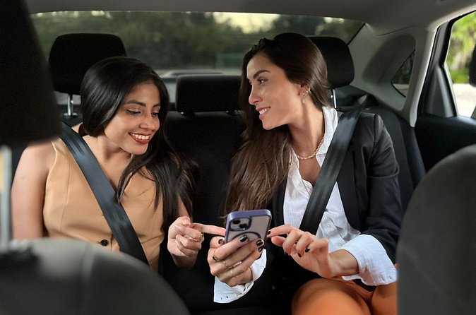 Cancun Airport: Private transportation SUV and VAN - Comfort and vehicle expectations: sedan, mini-van, and a few nice surprises