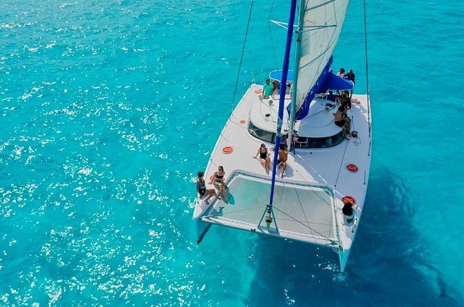 Catamaran Tour to Isla Mujeres Snorkeling with Buffet and Open Bar - Catamaran Expectations: What to confirm before you book