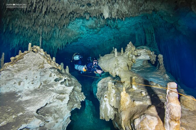 Cenote diving Dream Gate - Two Sessions on One Site: Upstream Then Downstream