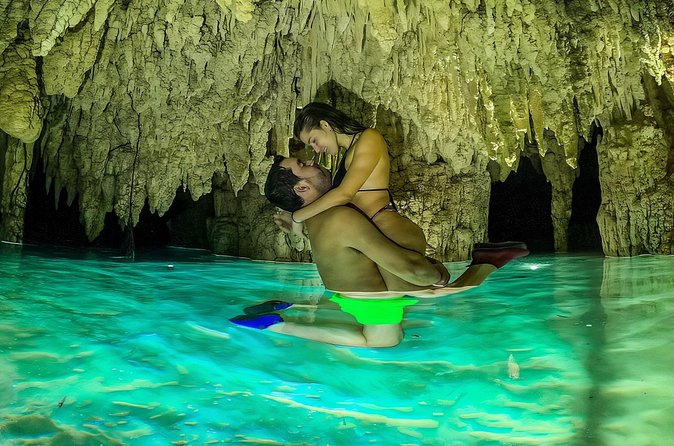Cenotes Tour: Discover Hidden Gems, from Playa del Carmen - The van ride: comfort, crowding, and what to expect