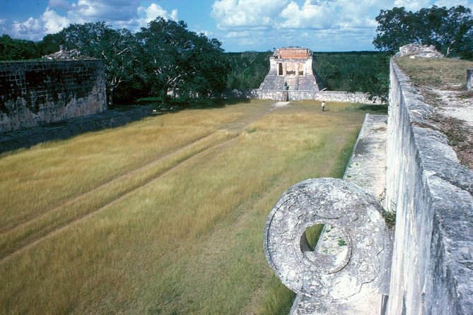 Chichen Itza Basic Tour: Sacred Cenote, Lunch, and Valladolid - Chichén Itzá and Cenote Saamal: Why This Combo Works