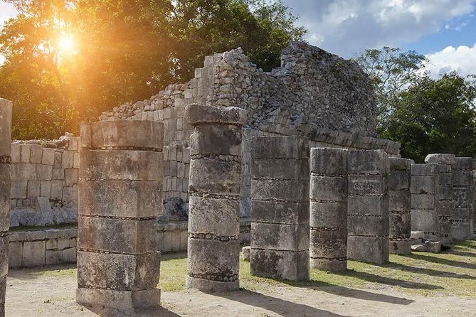 Chichen Itza ,Cenote Chichikan & Valladolid from Playa del Carmen - Chichén Itzá With Entrance Included and a Guide’s Mayan Stories
