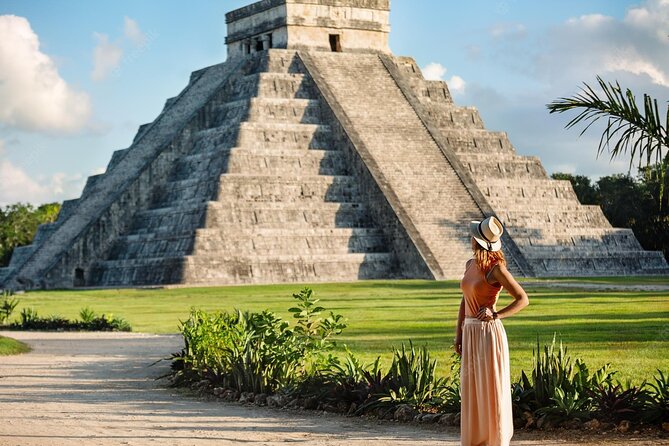 Chichen Itza Deluxe, 2 Cenotes tour From Playa del Carmen - The tradeoff: famous sights vs. tight timing
