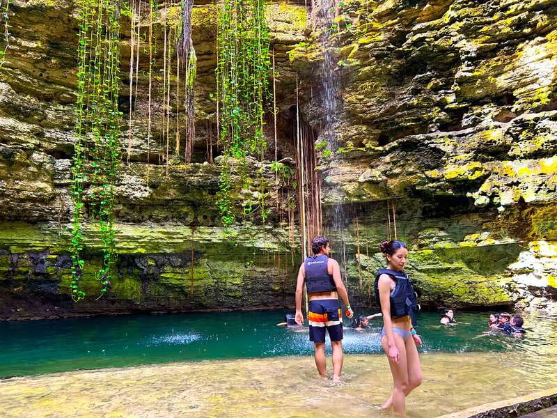 Chichen Itza: Guided Tour with Valladolid & Cenote Chichikan - Valladolid stop: short walk, good purpose