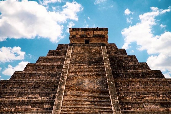 Chichen Itza Maya Amazing Adventure - Lunch buffet, tequila and chocolate tasting, and the drinks reality