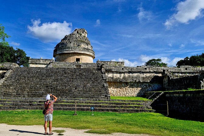Chichenitza private tour and cenotes - Transportation: Private Means Fewer Time Headaches