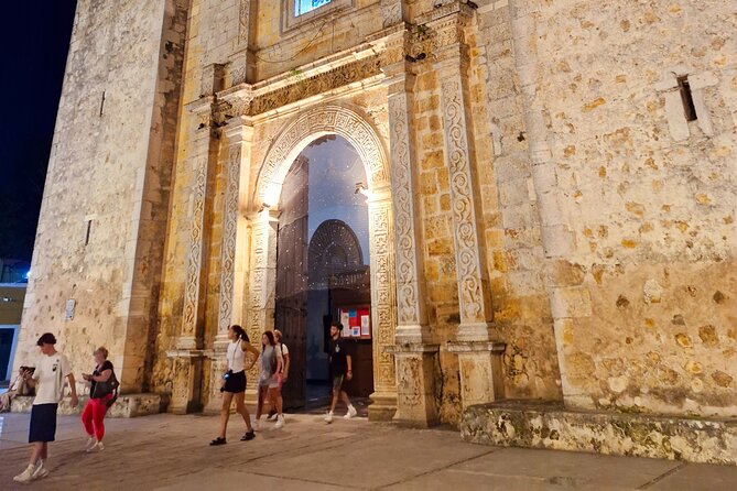 Chichenitza private tour and cenotes - English-Speaking Support (Plus Spanish and Italian)