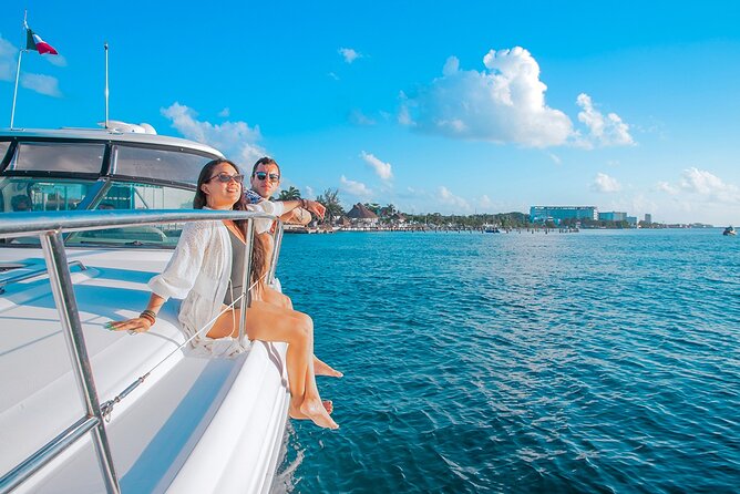 Cozumel Private Yacht and Snorkel with Lunch and Open Bar Onboard - Snorkeling on your schedule: the safety rules you should actually read