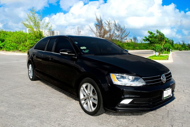 Departures in Luxury Sedan from Akumal to Cancun Airport - Key things that make this transfer worth your time