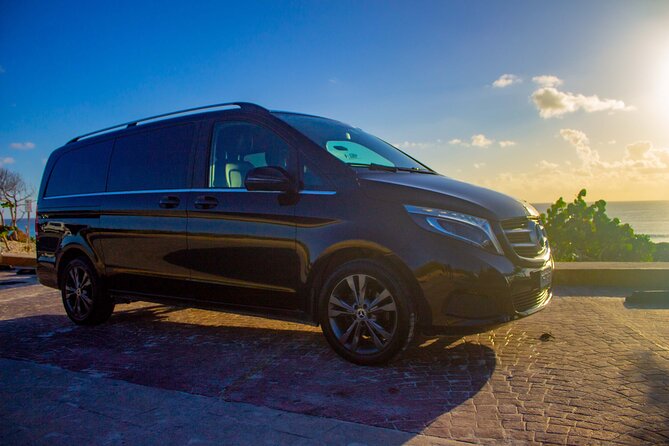 Departures in Mercedes Benz from Playa del Carmen to Cancun Airport - From Playa del Carmen to CUN: a transfer that’s actually built for flights