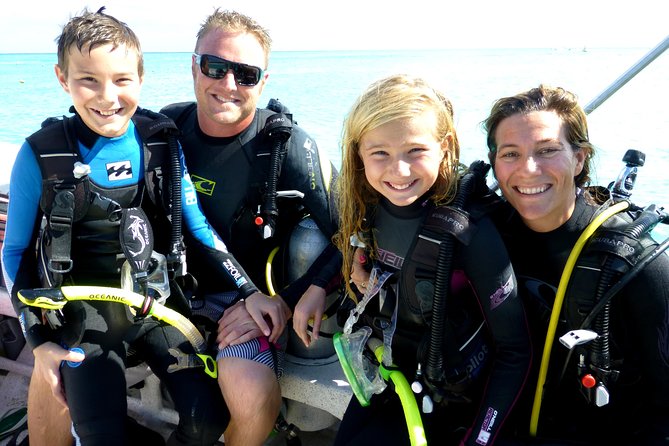 Discover Scuba Diving Course in Playa del Carmen with Two Coral Reef Dives - Gear, safety, and instructor coaching (the difference between scary and smooth)