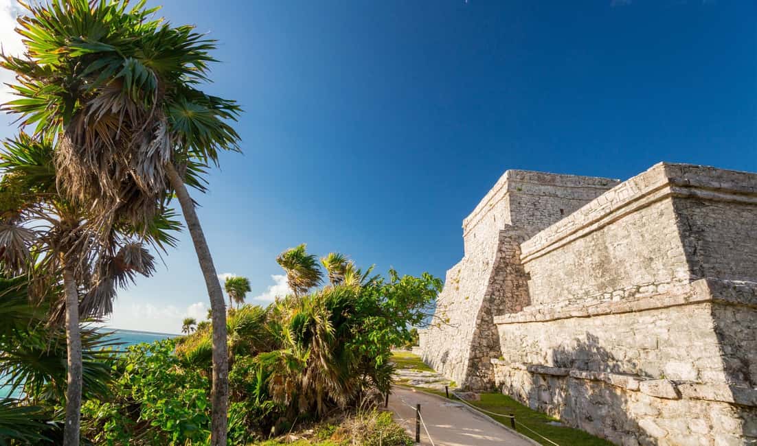 From Riviera Maya: Tulum, Cenote, & Akumal Turtle Swim Trip - Tulum Ruins on a Guided Walk: What You’ll Actually Do