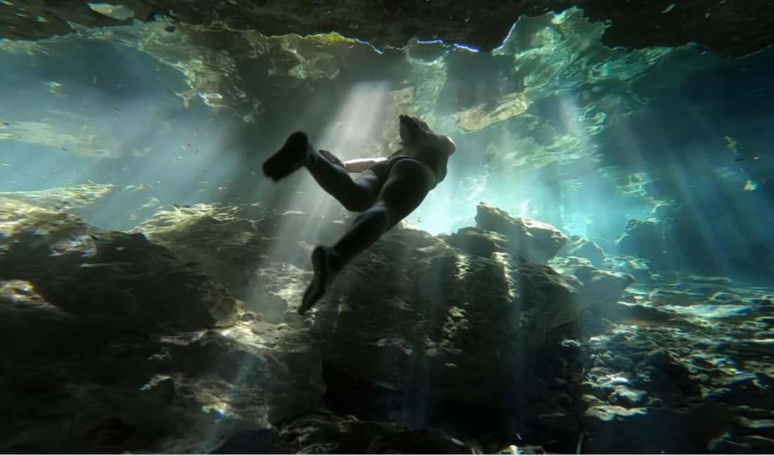 From Tulum: Tulum, Cenote and Turtle Swim Tour at Akumal - Tulum National Park: guided ruins with sea views