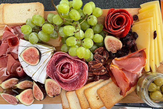 Luxury picnic on the beach - A Luxury Beach Picnic That Feels Like a Date (or an Anniversary Win)