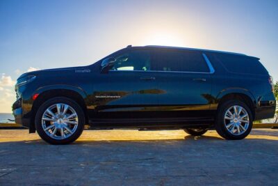 Luxury Suv departures from Akumal to Cancun Airport - The drive itself: calm, comfort, and real-world problem solving