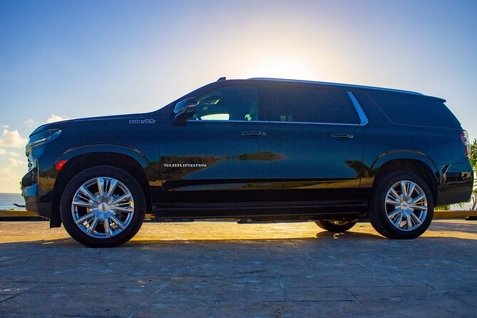 Luxury Suv departures from Akumal to Cancun Airport - The drive itself: calm, comfort, and real-world problem solving