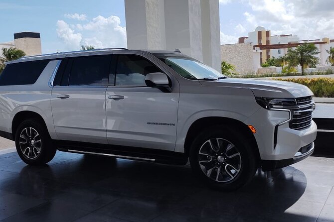 Luxury SUV Private Transfer – Cancun Airport ↔ Playa del Carmen - Pickup at Cancun Airport: 15 Minutes to Get Your Bearings