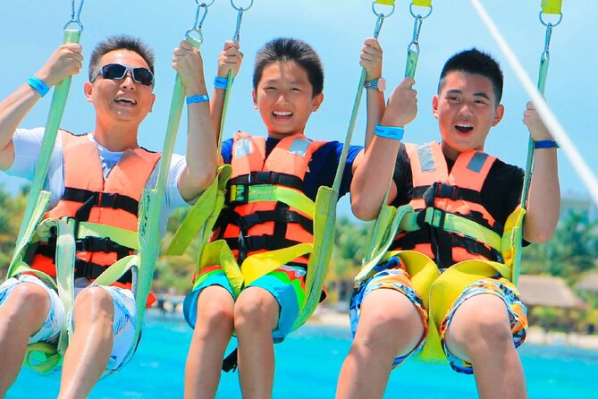 Parasailing & Beach Club with Transportation In Riviera Maya - Price and Extras: What Costs $105 and What You Pay at Check-In