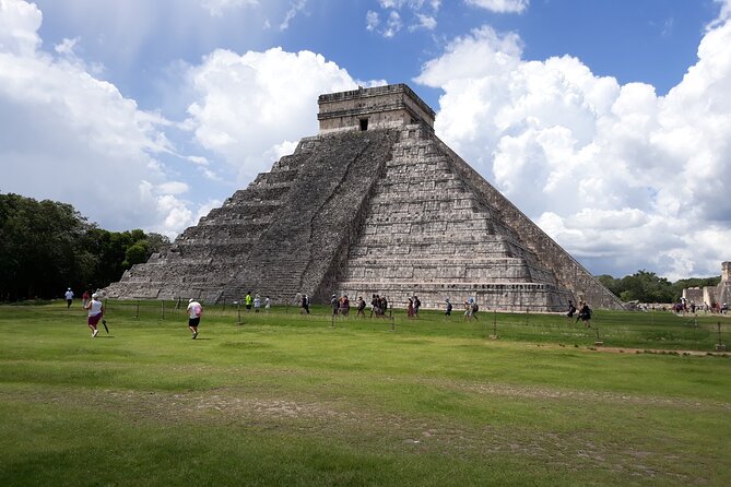 Playa del Carmen to Chichen-Itza up to 13 pax - Private Transfer - The drive itself: jungle roads, towns, and history on the way