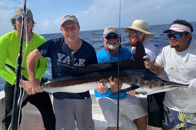 Private Fishing Tour in Yacht Playa del Carmen - What the Crew Actually Does: Private, Flexible, and Built for Your Comfort