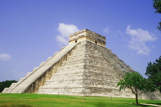 Private Tour Chichén Itzá from Playa del Carmen - Valladolid Stop: A Quick Colonial Taste, Not a Detour