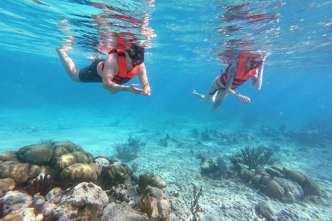 Private Tour Tulum Ruins and Snorkeling in National Park - Tulum Archaeological Site: the hour-and-views combo