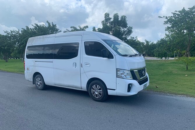 Private Transfer from Cancun Airport to Cancun and Hotel Zone - The 25–35 Minute Hotel Zone Ride: Comfort and Control
