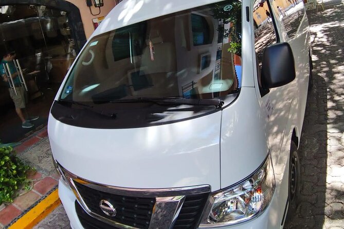 Private Transfer from Playa del Carmen to Cancun International Airport - Price and value: is $109 per group a smart move?