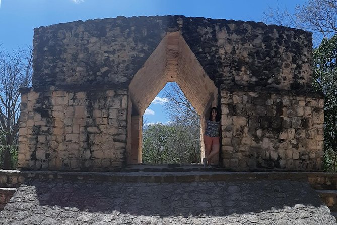 Private Yucatan Discovery Tour - Day 2: Ek Balam for the climb, then Chichén Itzá and a Merida overnight