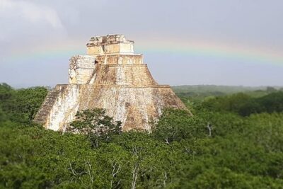 Private Yucatan Highlights Tour - Ek Balam to Chichén Itzá with admission included and a real guide