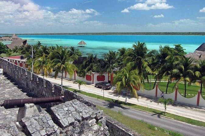 Tour To Bacalar And The Lagoon Of The 7 Colors From Playa Del Carmen And Riviera - Group size, pace, and what to pack so the day feels good