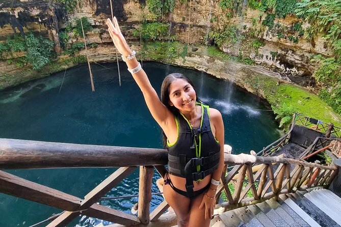 Trip to Chichen Itza with expert guides, Cenote swim & Valladolid - Transport, guide staffing, and crowding: the part I’d watch closely