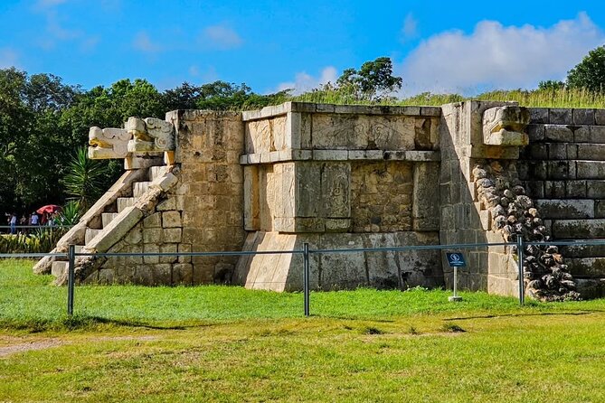 Trip to Chichen Itza with expert guides, Cenote swim & Valladolid - Should you book this Chichén Itzá, Cenote Saamal & Valladolid tour?