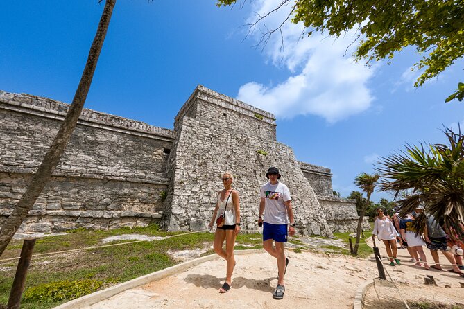 Tulum 4x1. Tulum, COBA, cenote and Playa Del Carmen, with lunch. - Entering Tulum Ruins: A Coastal Site With Only 1.5 Hours
