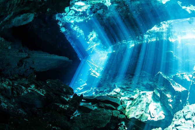 Tulum Turtle Encounter - The Best Private Turtles Snorkel Tour - Tulum Archaeological Site: seeing the ruins with breathing room