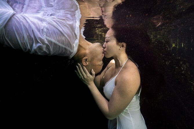 Underwater Photo Shoot Experience in Cenote - Posing Underwater That Doesn’t Require Advanced Skills